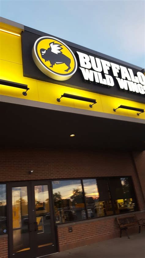 buffalo wild wings reservations|does bww take reservations.